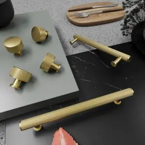 Alexander Wilks Linear Gold Handle